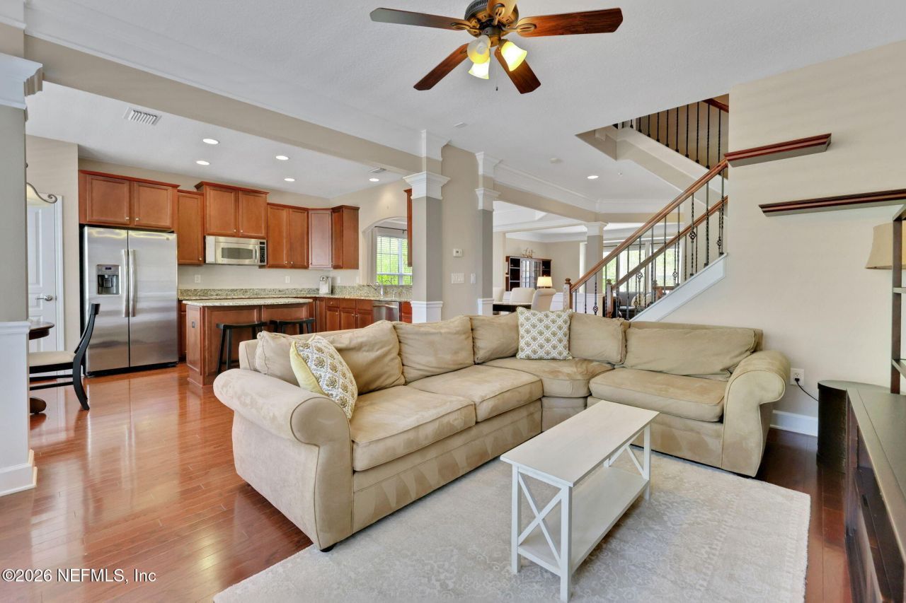 4274 Studio Park Avenue, Jacksonville, FL 32216 Photo