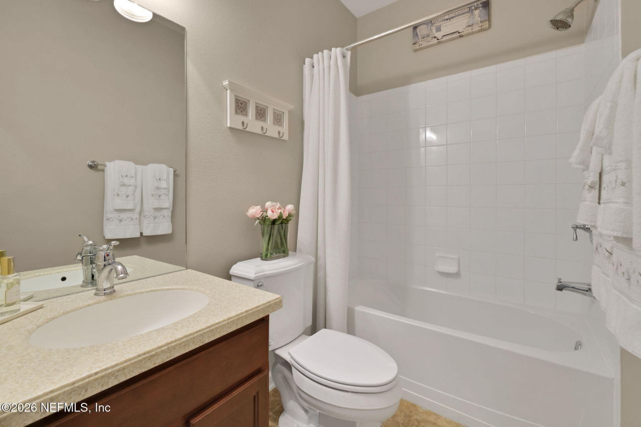 4274 Studio Park Avenue, Jacksonville, FL 32216 Photo