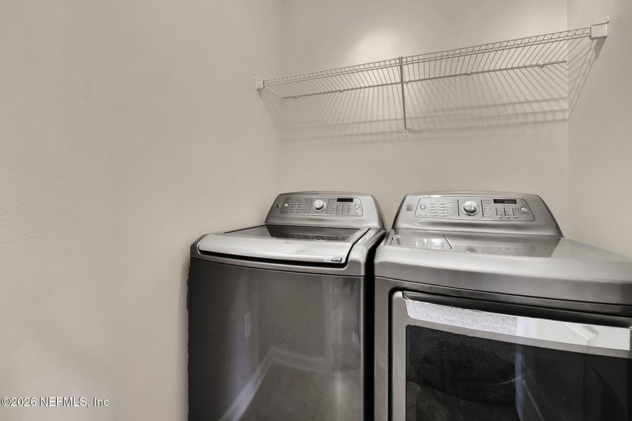 4274 Studio Park Avenue, Jacksonville, FL 32216 Photo