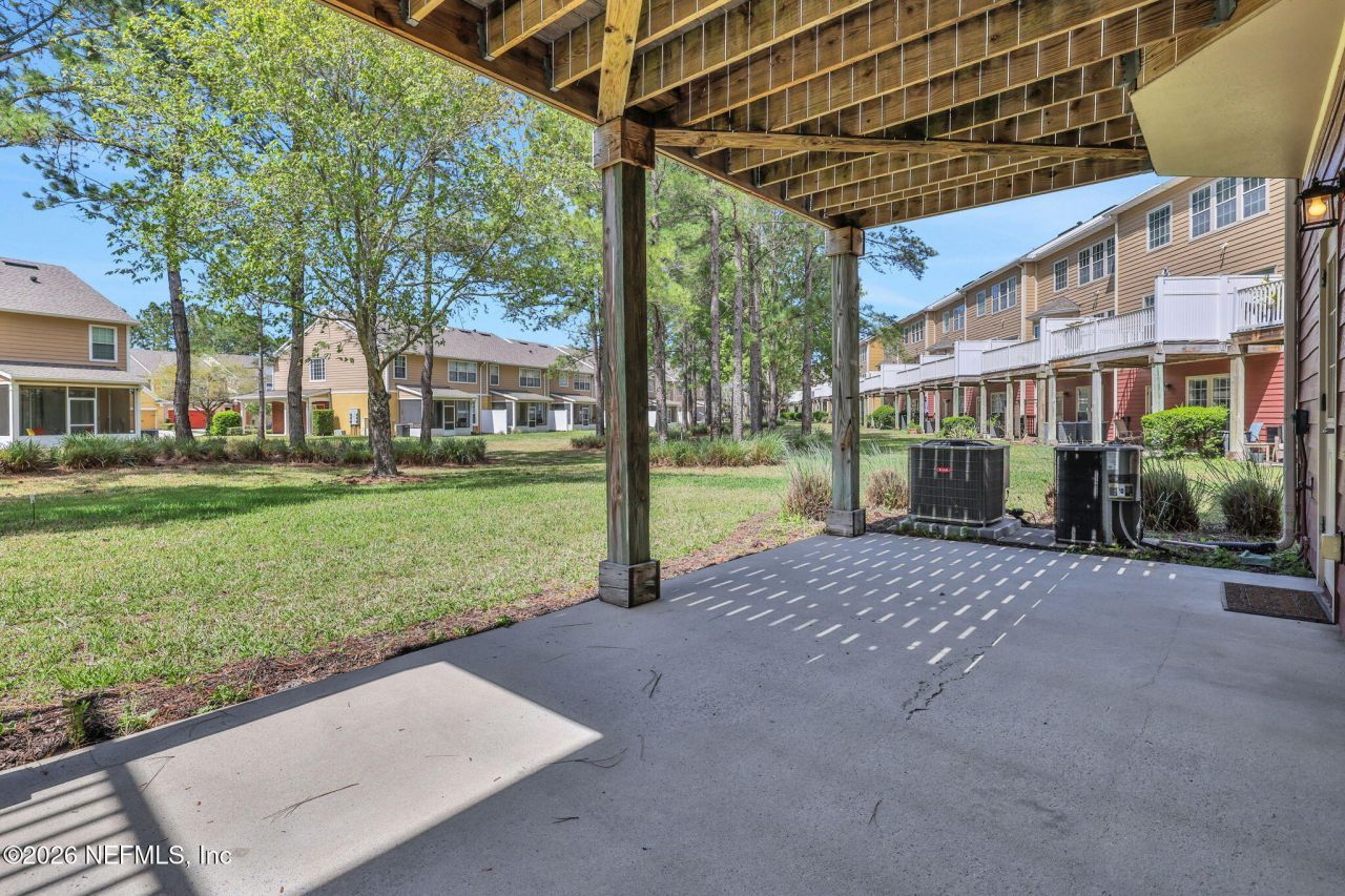 4274 Studio Park Avenue, Jacksonville, FL 32216 Photo