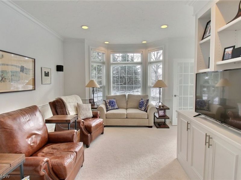 441 W Glengary Circle, Highland Heights, OH 44143 Photo 11