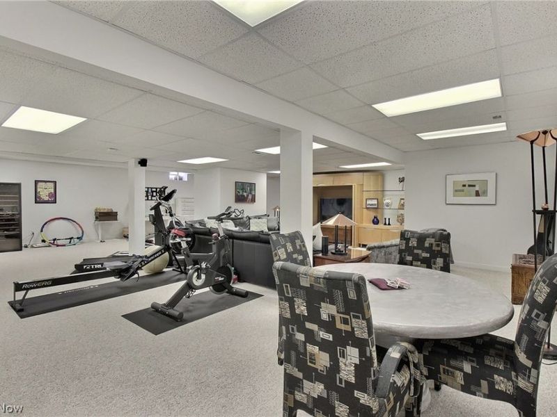 441 W Glengary Circle, Highland Heights, OH 44143 Photo 14