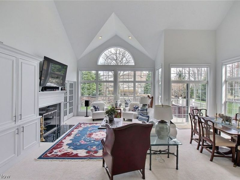 441 W Glengary Circle, Highland Heights, OH 44143 Photo 6