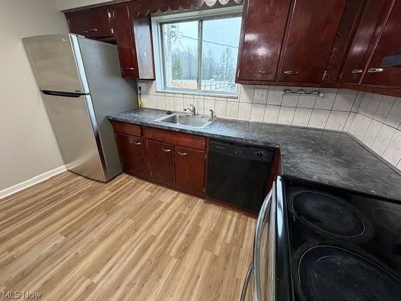 5200 Royalton Road, Unit A11, South Euclid, OH 44133 Photo 6