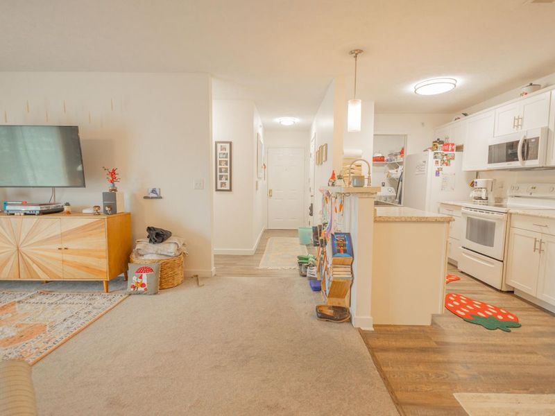 2207 Teal Briar Lane, Unit 103, Burlington, KY 41005 Photo 4