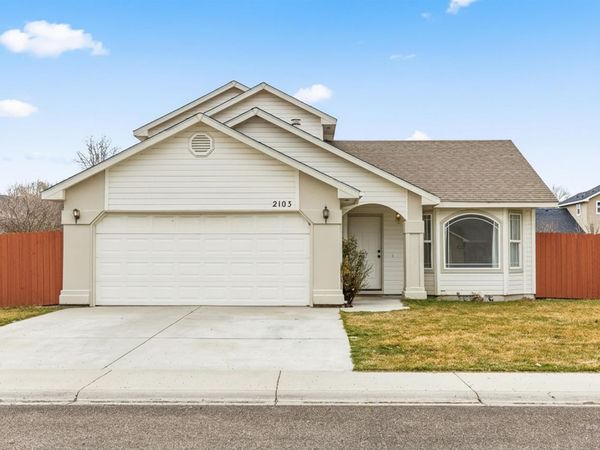 2103 E Kara Anne Ave, Nampa, ID 83686