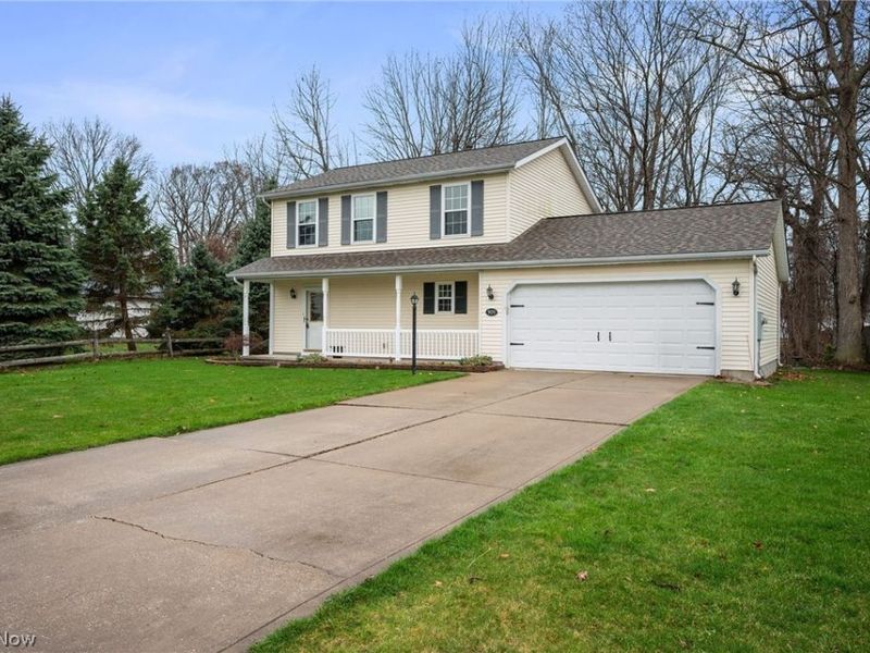 909 Lake Terrace Drive, Painesville, OH 44077 Photo 2