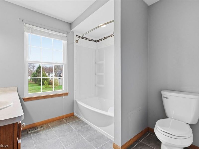 909 Lake Terrace Drive, Painesville, OH 44077 Photo 33