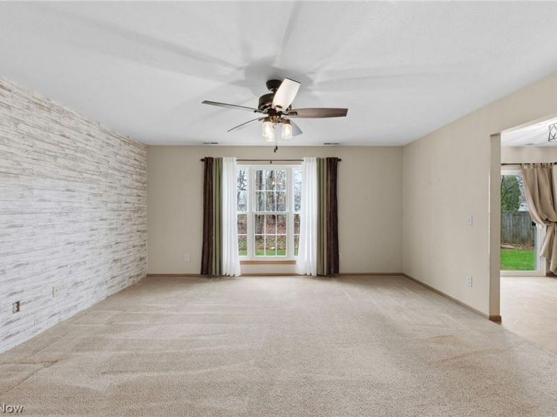 909 Lake Terrace Drive, Painesville, OH 44077 Photo 9