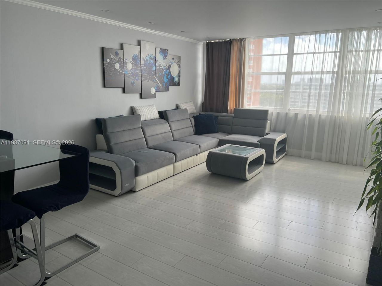 1301 NE Miami Gardens Dr , Unit 1013W, Miami, FL 33179 Photo