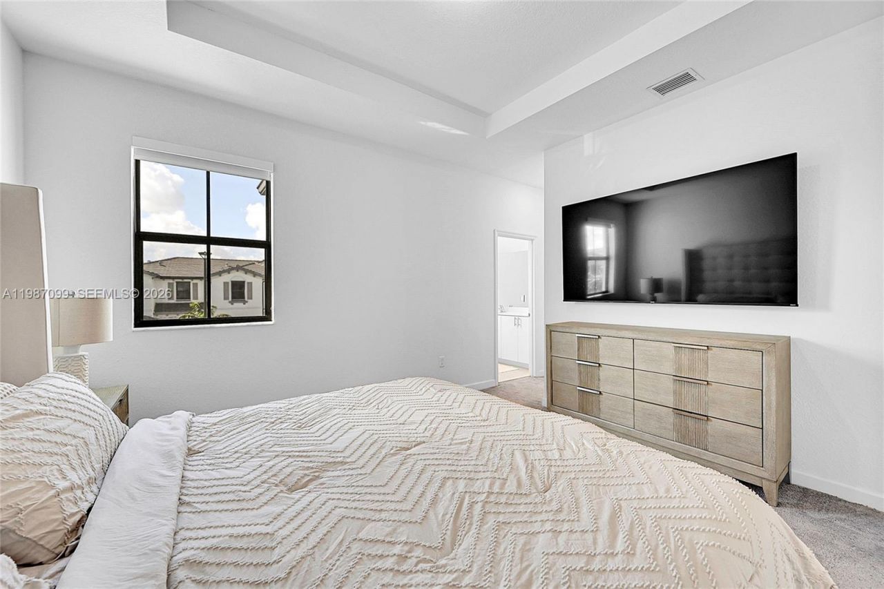 20357 NW 4th Path , Miami Gardens, FL 33169 Photo