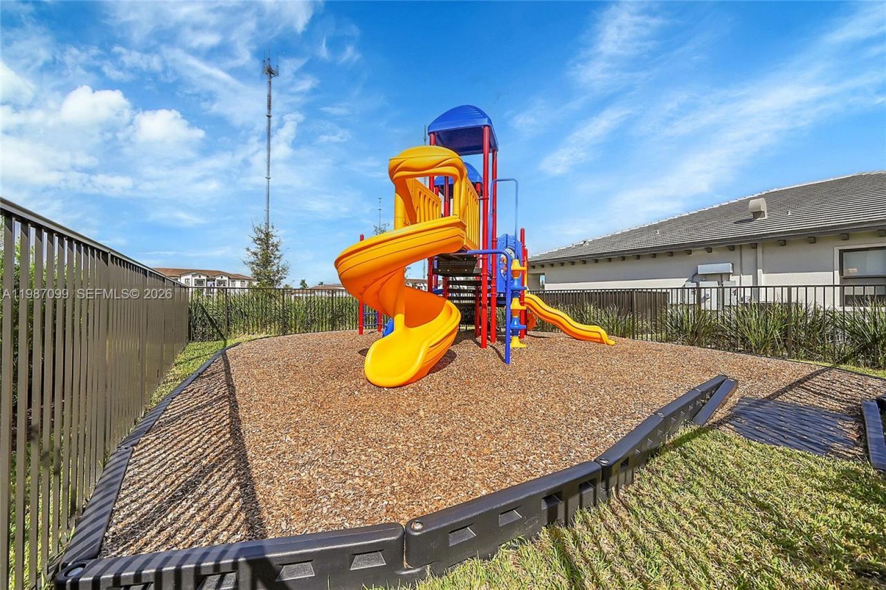 20357 NW 4th Path , Miami Gardens, FL 33169 Photo