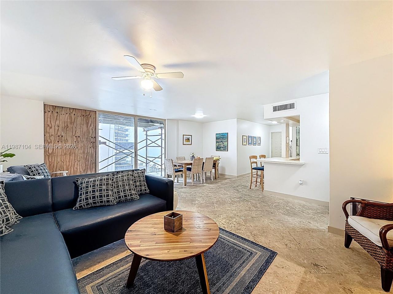 6061 Collins Ave , Unit 12D, Miami Beach, FL 33140 Photo