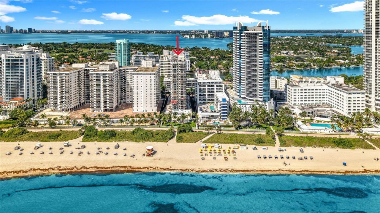 6061 Collins Ave , Unit 12D, Miami Beach, FL 33140 Photo