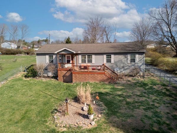 745 St. Rt. 3&12, Hinton, WV 25951