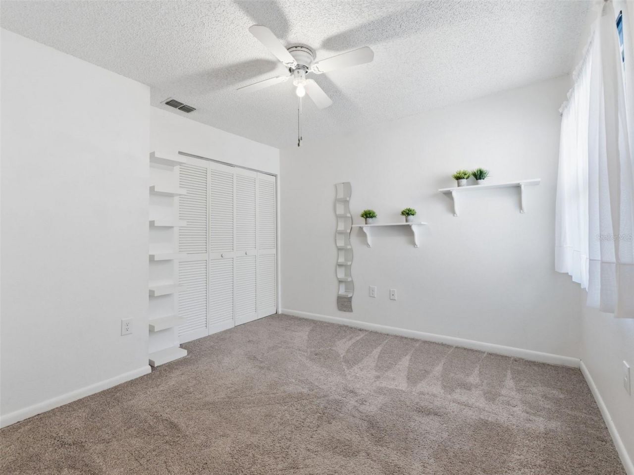 2055 Arbor Drive , Clearwater, FL 33760 Photo