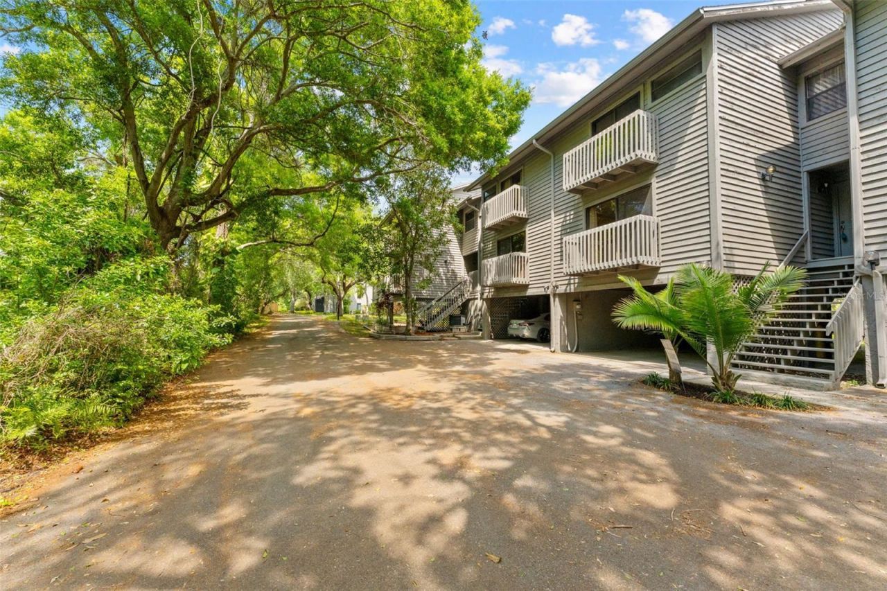 2055 Arbor Drive , Clearwater, FL 33760 Photo