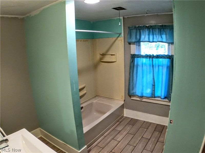 328 W Bowman Street, Wooster, OH 44691 Photo 17