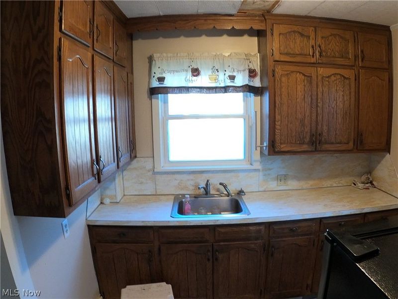 328 W Bowman Street, Wooster, OH 44691 Photo 9