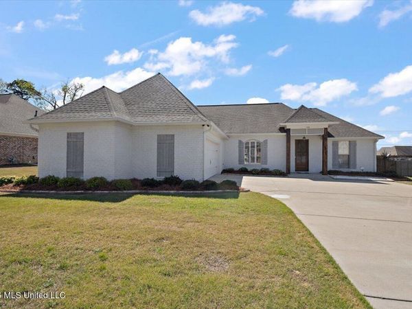 304 Buckhead Drive, Madison, MS 39110