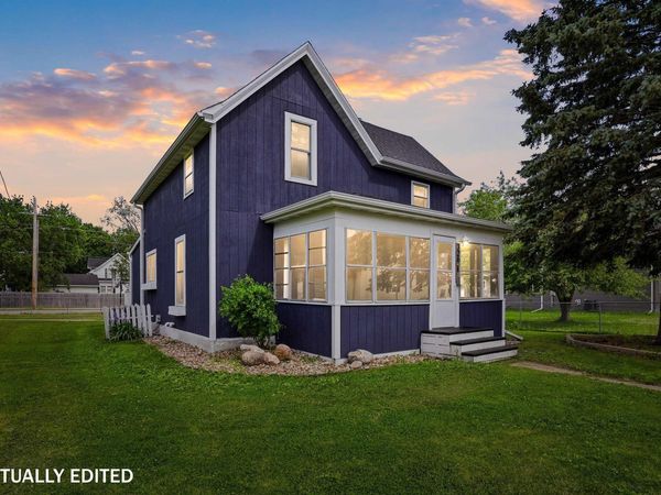 326 2nd Street, Dike, IA 50624