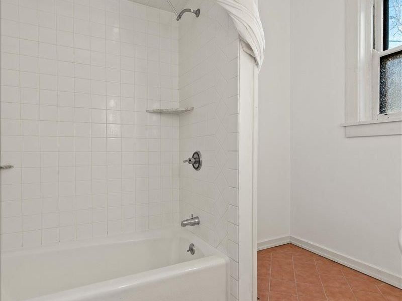 558 Howell Avenue, Cincinnati, OH 45220 Photo 11