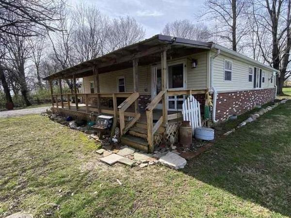 409 E Vincennes Street, Carlisle, IN 47838