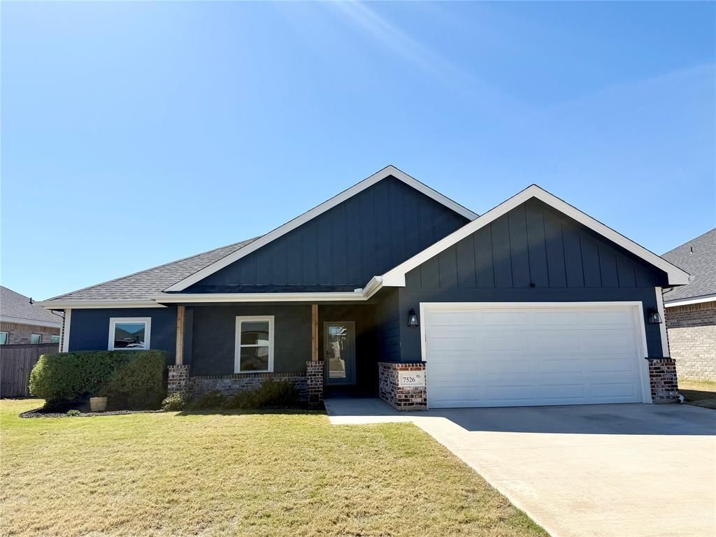 7526 Lake Ridge Parkway, Abilene, TX 79602 Main Photo