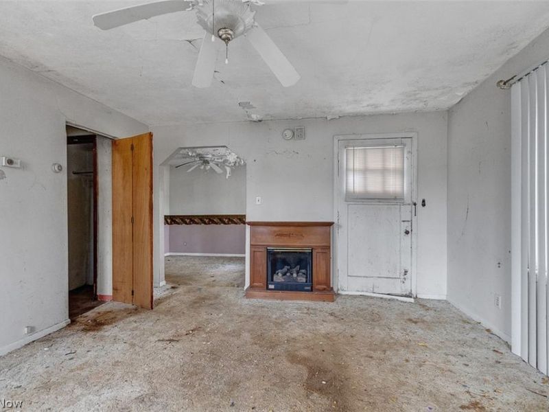 229 W 130th Street, Hinckley, OH 44233 Photo 3