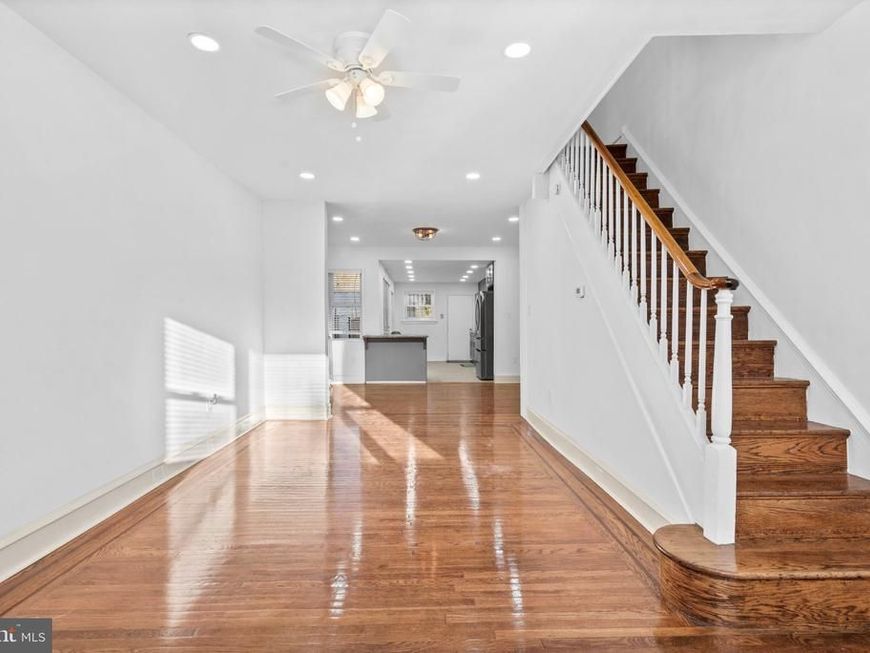 3261 N Etting Street, Philadelphia, PA 19129 Main Photo