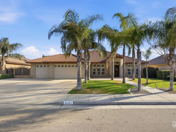 4401 Whitegate Avenue, Bakersfield, CA 93313