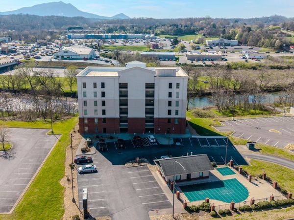 1410 Hurley Drive, Sevierville, TN 37862