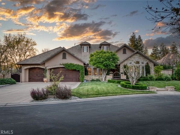 3350 E Via Montiano, Clovis, CA 93619