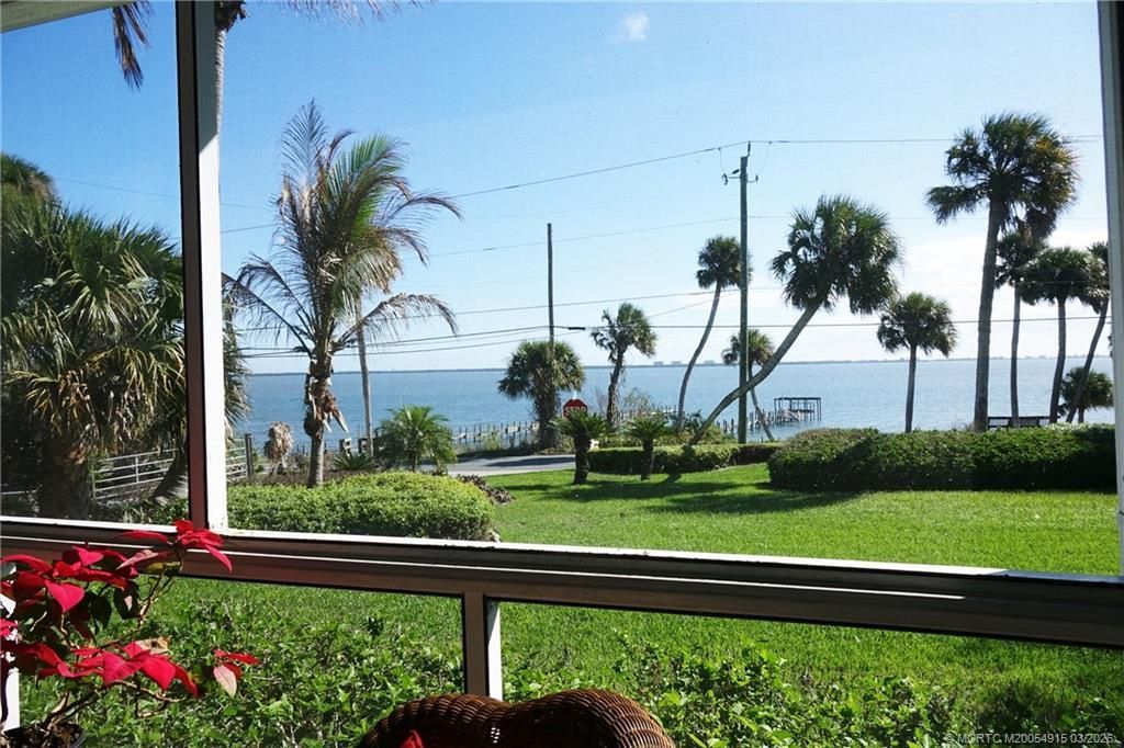 10205 S Indian River Drive, Fort Pierce, FL 34982 Photo