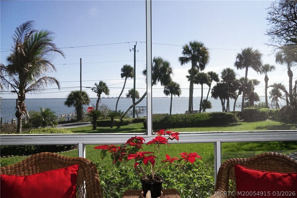 10205 S Indian River Drive, Fort Pierce, FL 34982 Photo