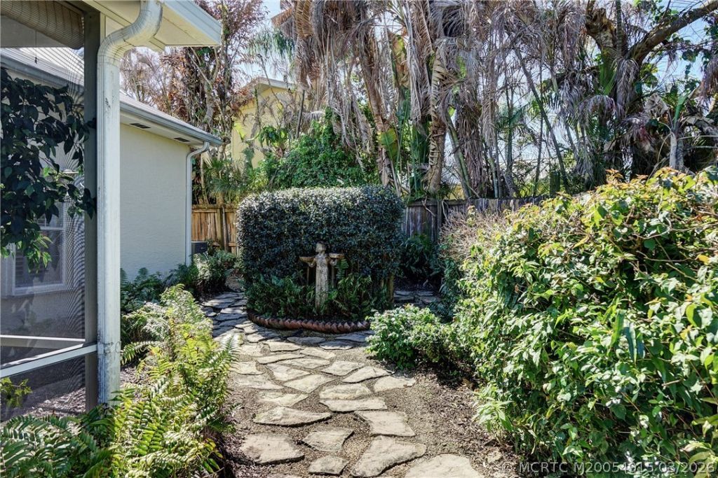 10205 S Indian River Drive, Fort Pierce, FL 34982 Photo