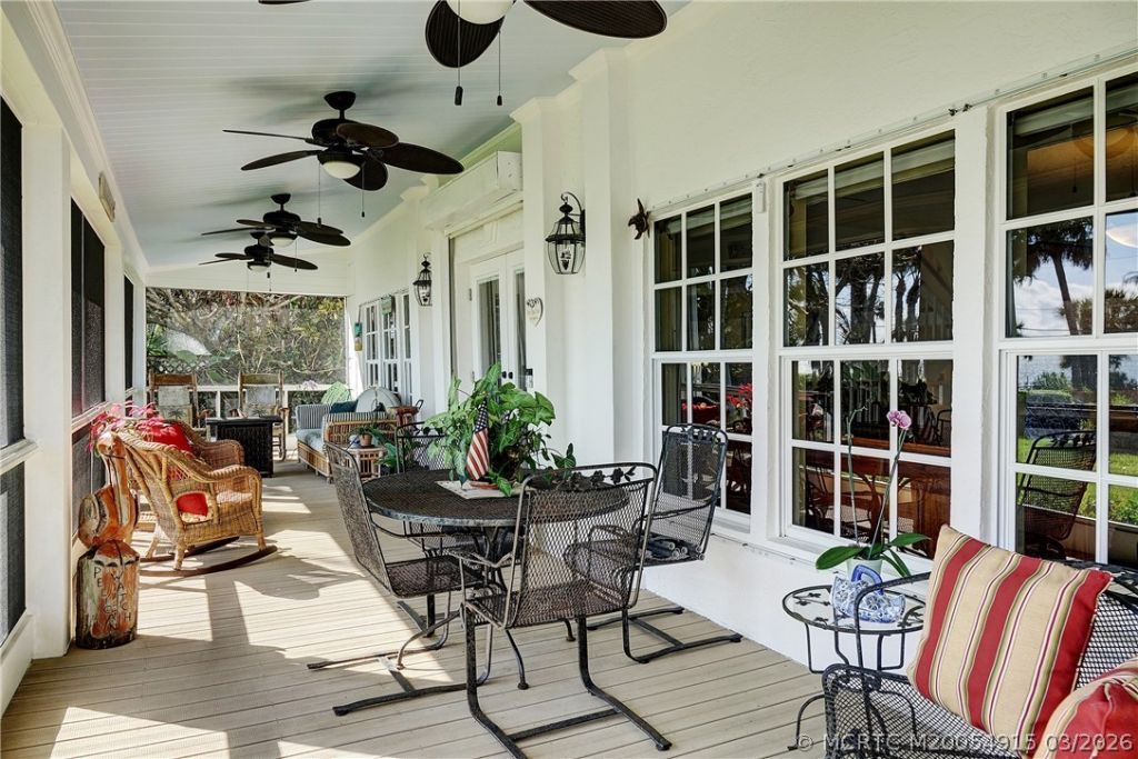 10205 S Indian River Drive, Fort Pierce, FL 34982 Photo