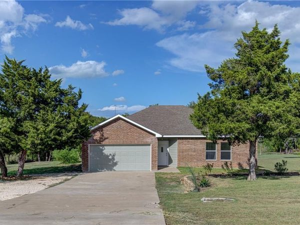 135 Valle Verde DR, Del Valle, TX 78617