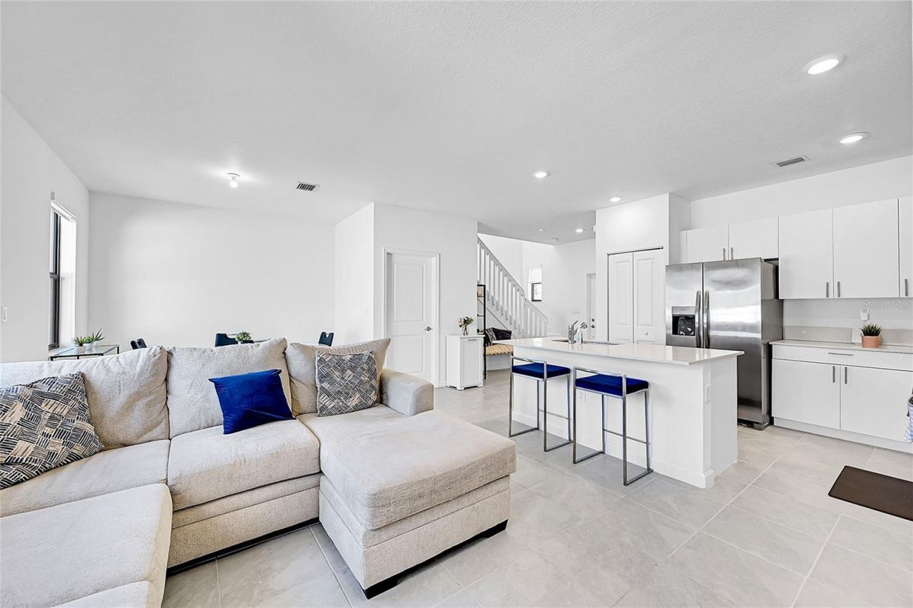 20357 NW 4th Path , Miami, FL 33169 Photo