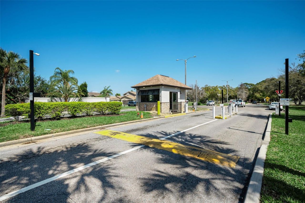 4777 Edge Park Drive , Oldsmar, FL 34677 Photo