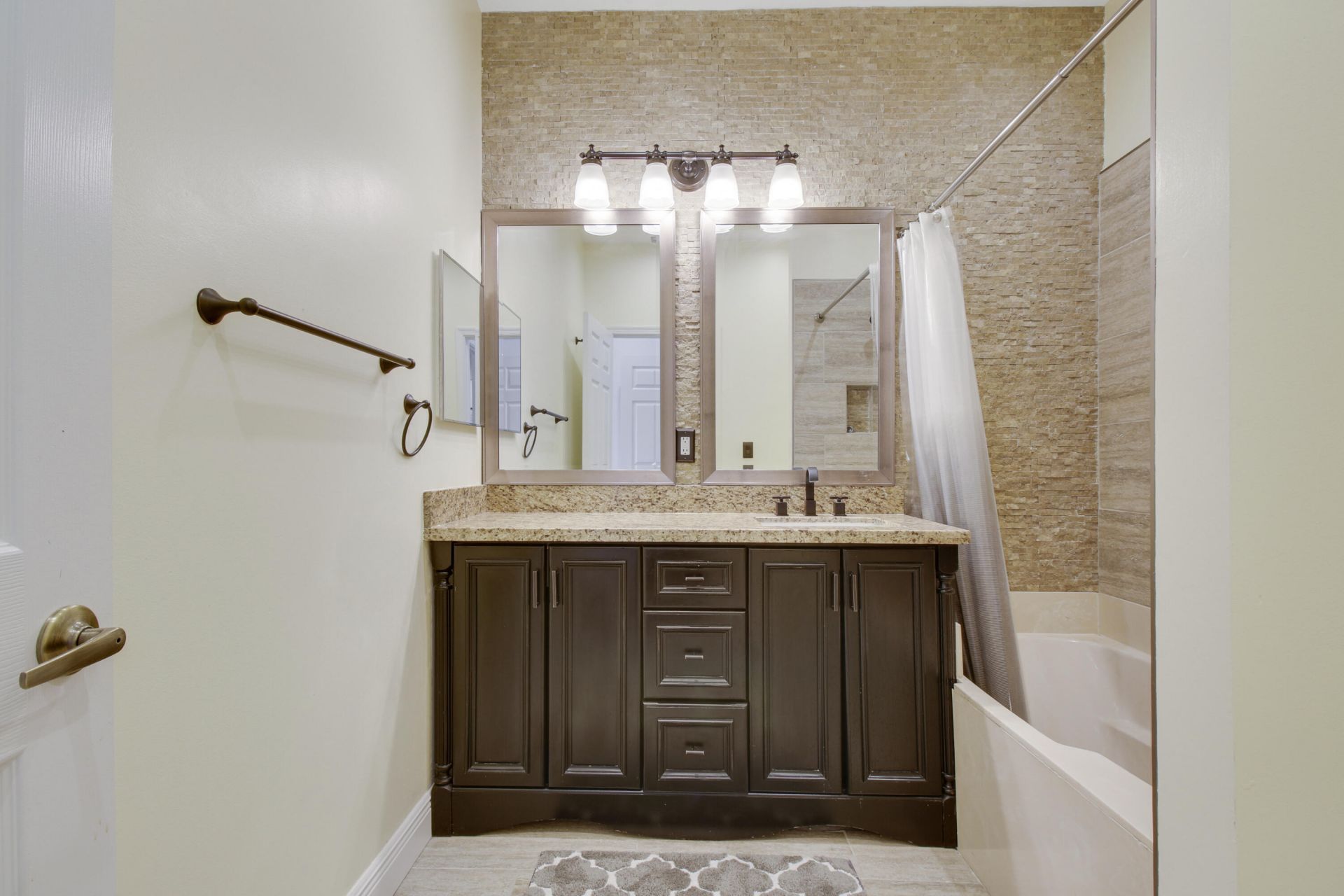 3561 Forest Hill Boulevard, Unit 68, West Palm Beach, FL 33406 Photo