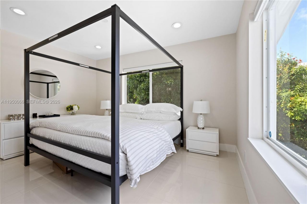 12 Adams Road, Ocean Ridge, FL 33435 Photo