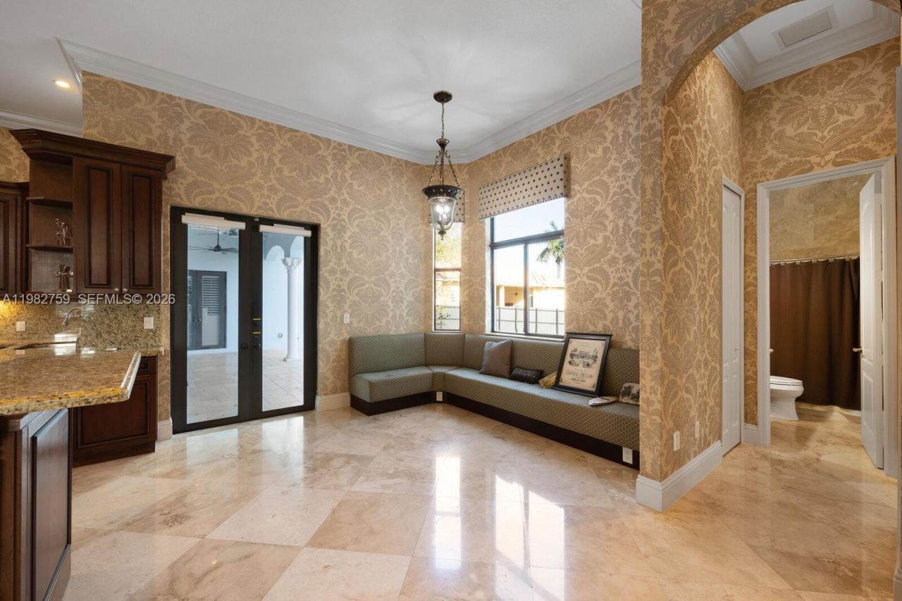 16230 SW 89th Ct, Palmetto Bay, FL 33157 Photo