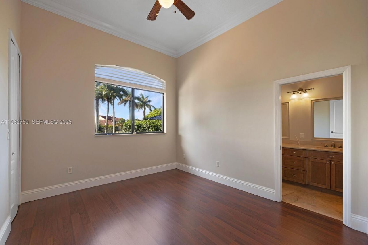 16230 SW 89th Ct, Palmetto Bay, FL 33157 Photo