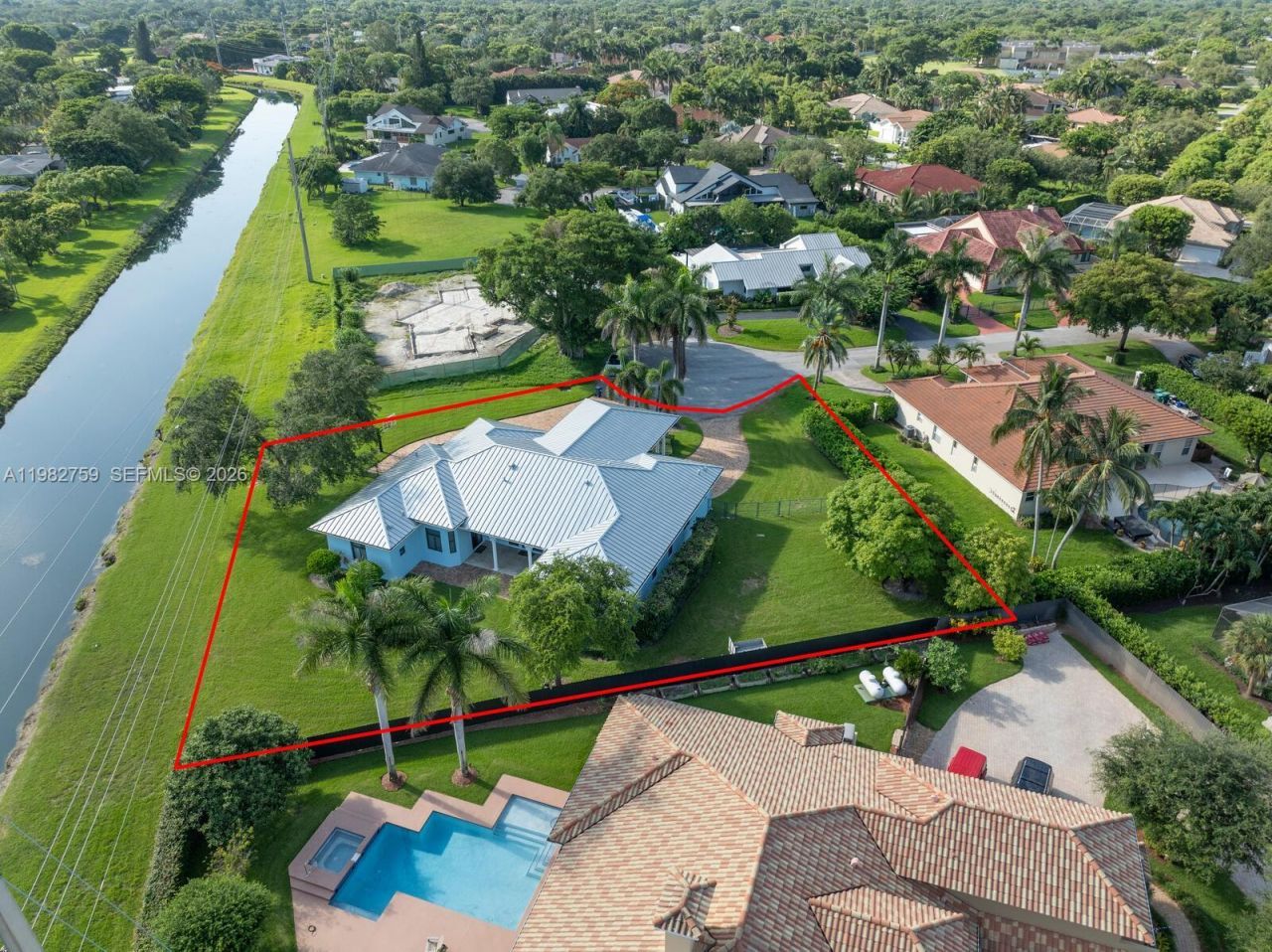 16230 SW 89th Ct, Palmetto Bay, FL 33157 Photo