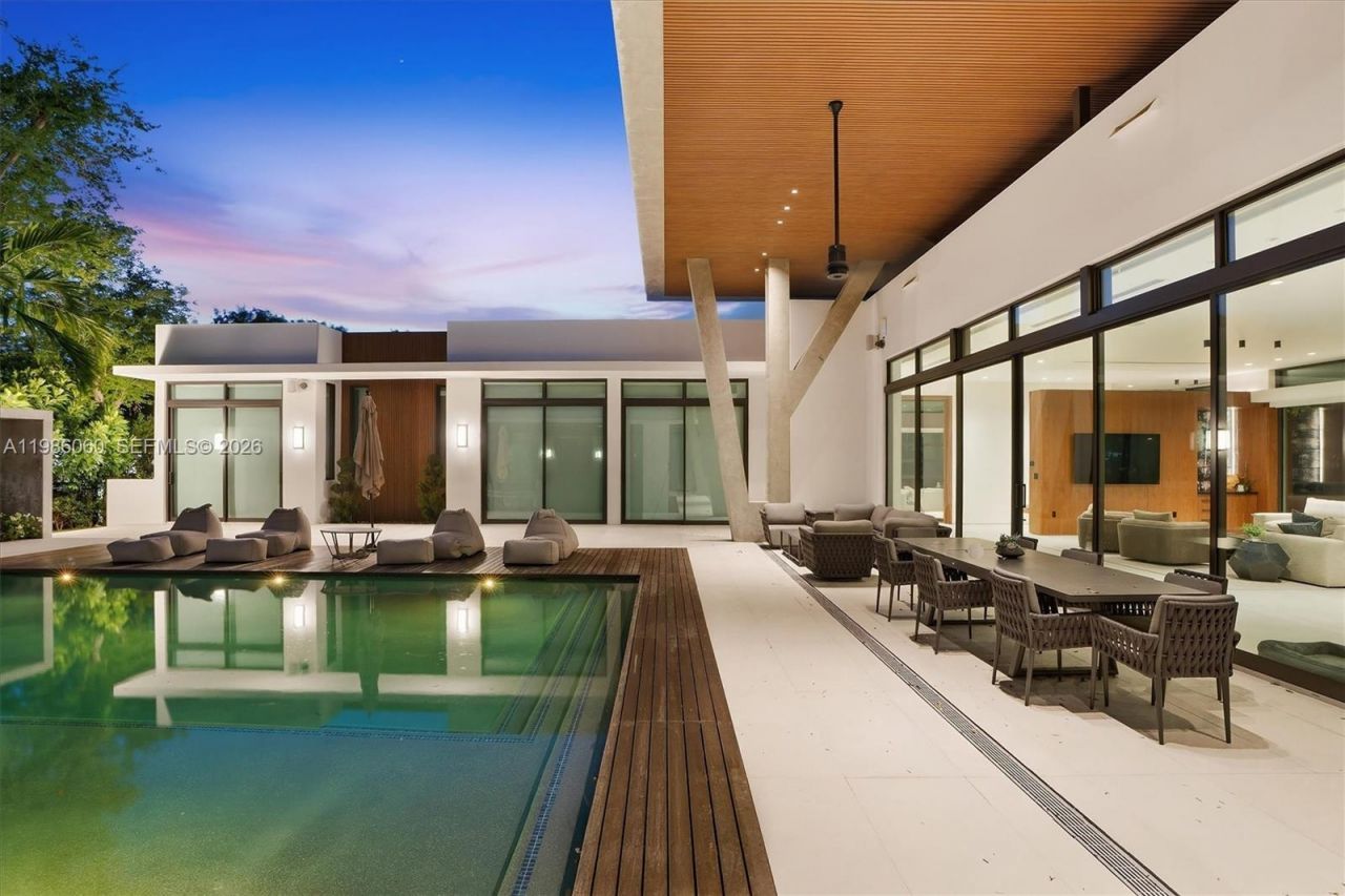 1200 NE 94th St, Miami Shores, FL 33138 Photo