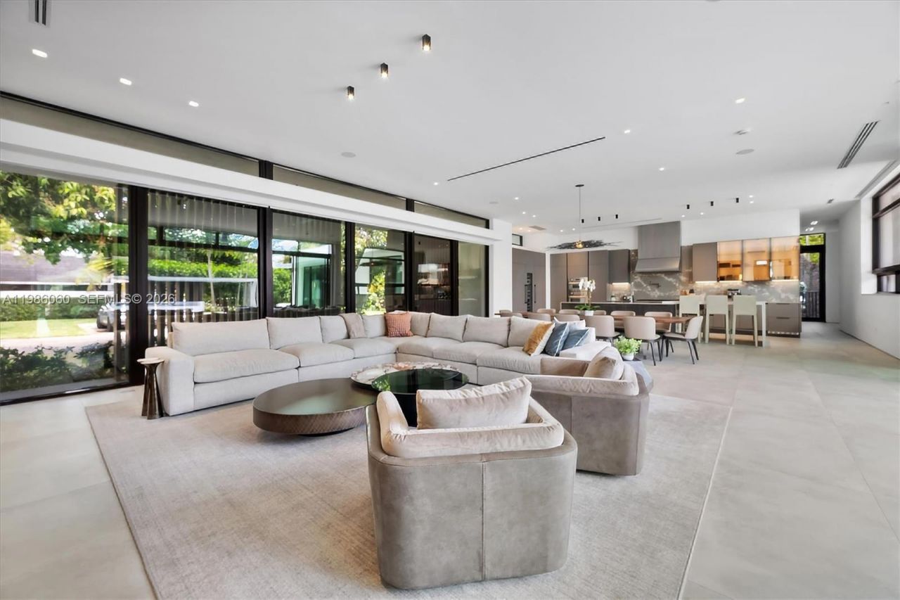 1200 NE 94th St, Miami Shores, FL 33138 Photo