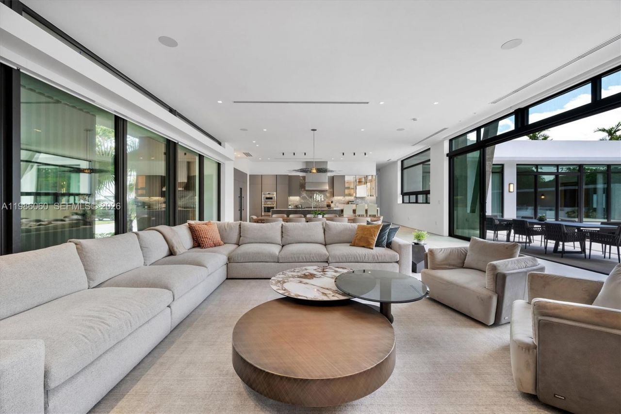 1200 NE 94th St, Miami Shores, FL 33138 Photo