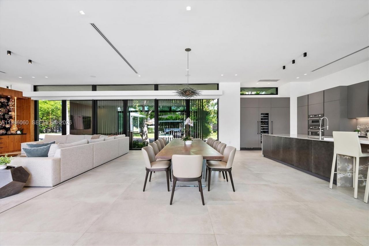 1200 NE 94th St, Miami Shores, FL 33138 Photo