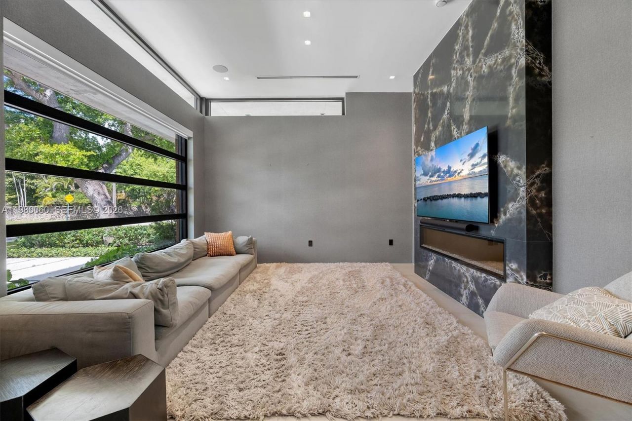 1200 NE 94th St, Miami Shores, FL 33138 Photo